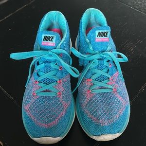 Nike Flyknit Lunar 3